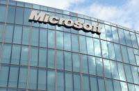 Microsoft said it has signed a deal with Amazon.com that lets each company tap into the other's patented technology