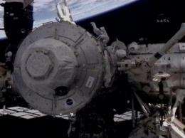 NASA: Space shuttle flaws too small to pose danger (AP)