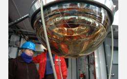 NSF Signs $34.5-million Operating Agreement With University Of Wisconsin as Antarctic Neutrino Detector Nears Completion