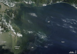 Researchers Consider Impact of Active Hurricane Season on Gulf Oil Spill