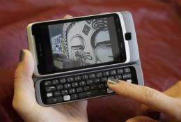 Review: Despite its bulk, G2 phone gets it right (AP)