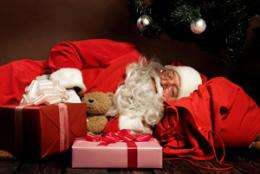 Santa Claus risks health by flying all night, sleep experts warn