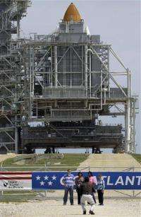 Space center abuzz over Atlantis' last launch (AP)
