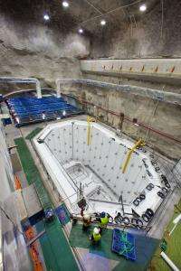 The Daya Bay Neutrino Experiment: On Track to Completion